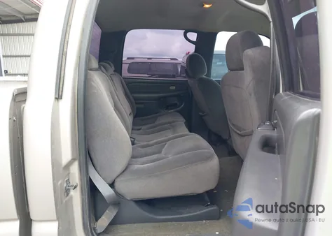 2004 GMC Sierra 2500Hd Sle из США, поврежденный, VIN 1GTHK23U64F119519